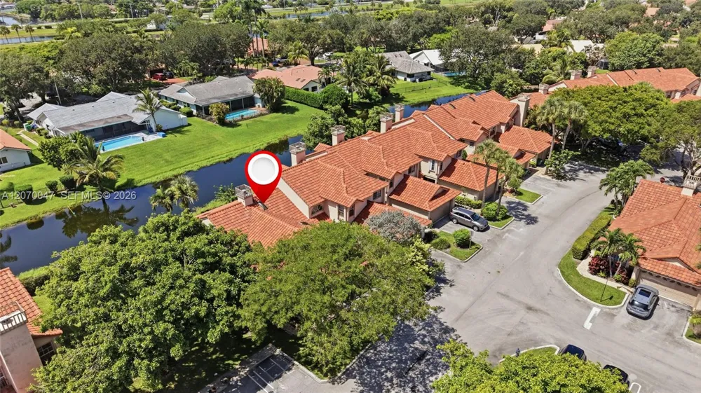 10852 Cypress Glen Dr Coral Springs, FL 33071