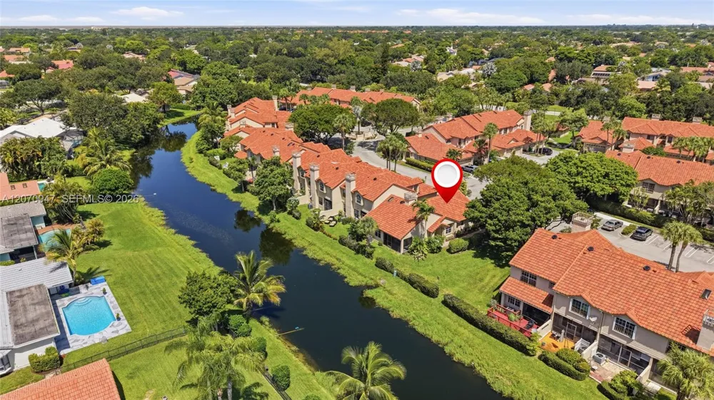 10852 Cypress Glen Dr Coral Springs, FL 33071