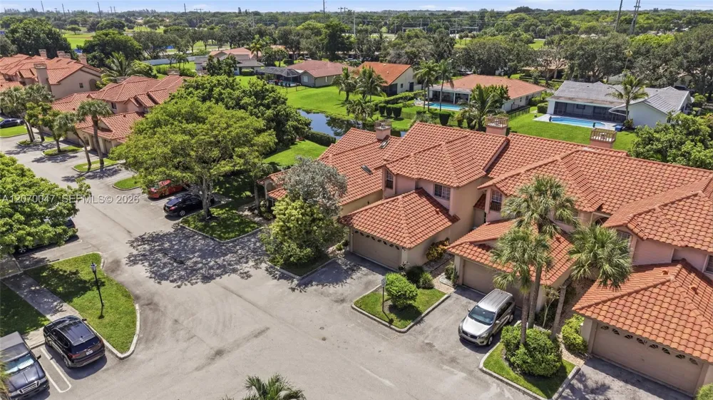 10852 Cypress Glen Dr Coral Springs, FL 33071
