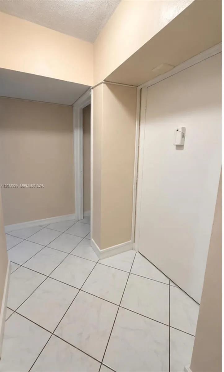 245 NE 191st St #3012 Miami, FL 33179