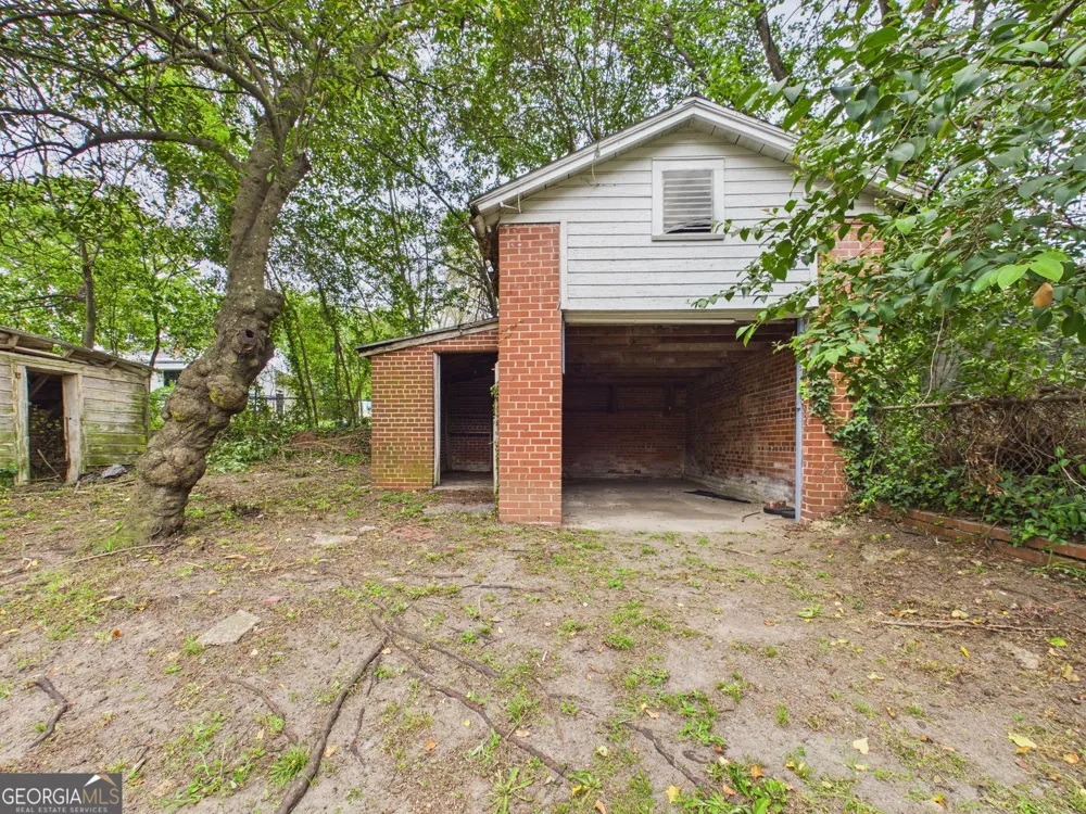 1153 Hendley ST Macon, GA 31204