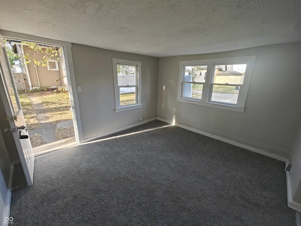 316 E Franklin Street E #5 Shelbyville, IN 46176
