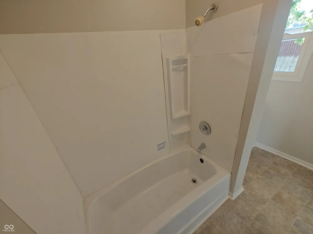 316 E Franklin Street E #5 Shelbyville, IN 46176