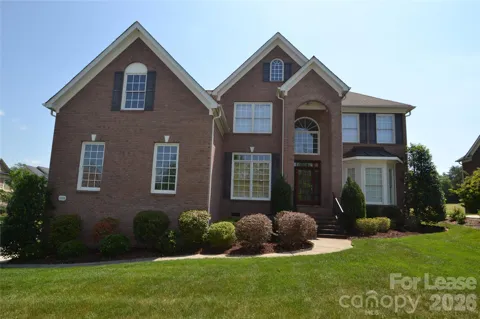 1144 Woodhall Drive