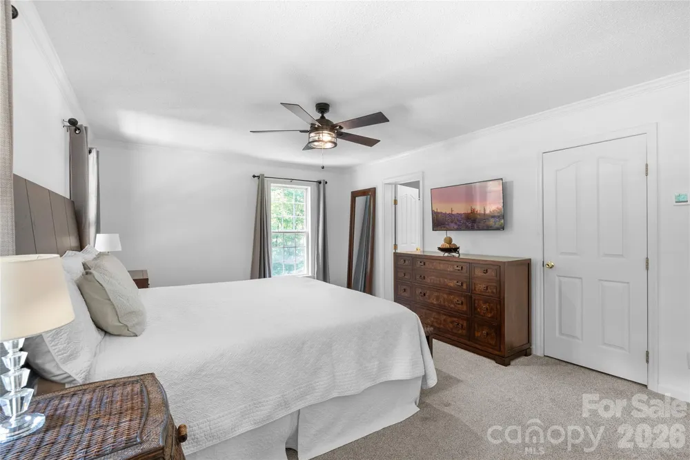 2230 Walnut Hollow Road Brevard, NC 28712
