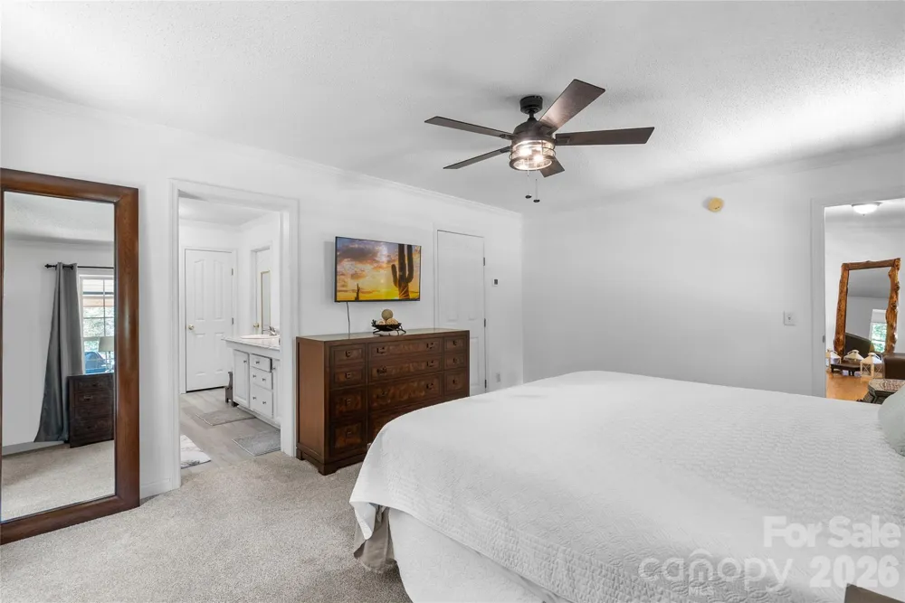 2230 Walnut Hollow Road Brevard, NC 28712