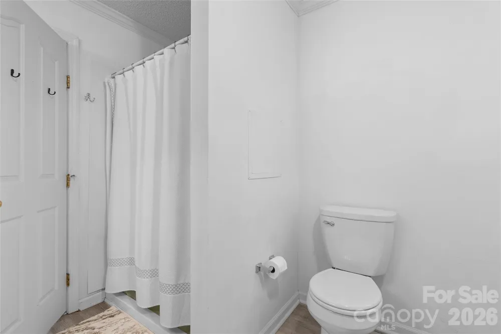 2230 Walnut Hollow Road Brevard, NC 28712