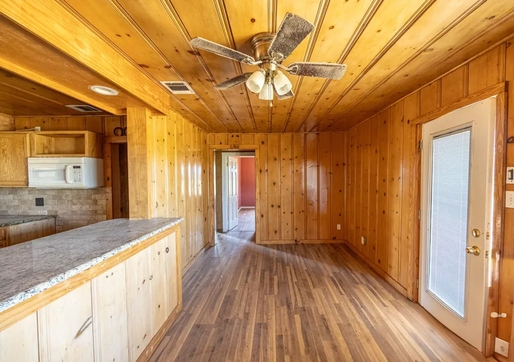 549 County Road 4699 Boyd, TX 76023