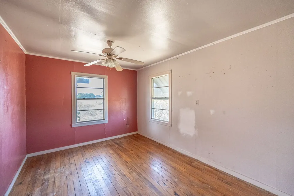 549 County Road 4699 Boyd, TX 76023