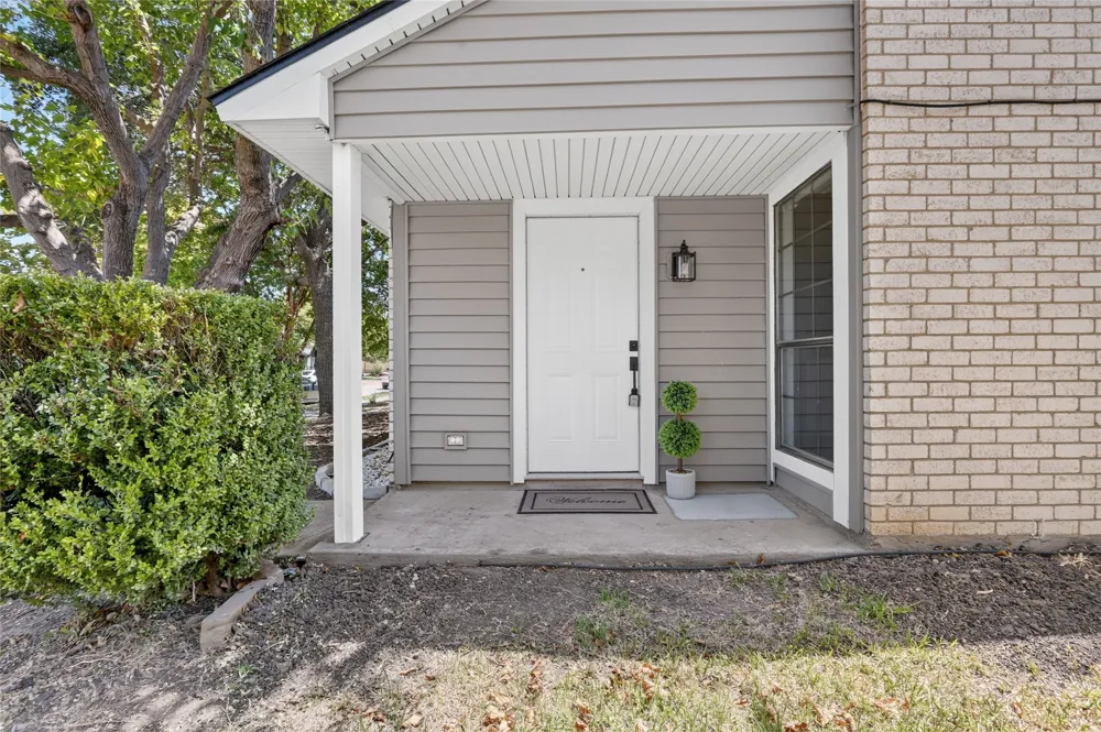 4625 Chapman Street The Colony, TX 75056