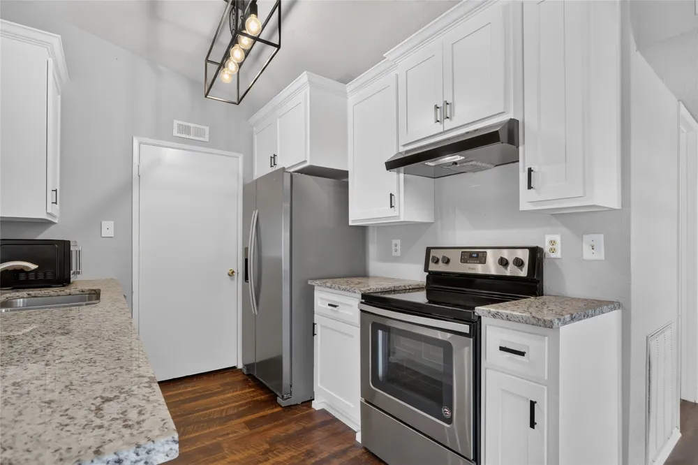 4625 Chapman Street The Colony, TX 75056