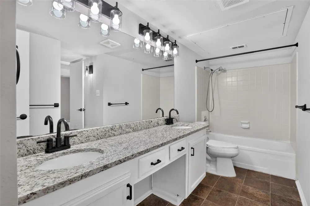 4625 Chapman Street The Colony, TX 75056
