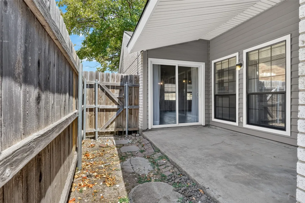 4625 Chapman Street The Colony, TX 75056