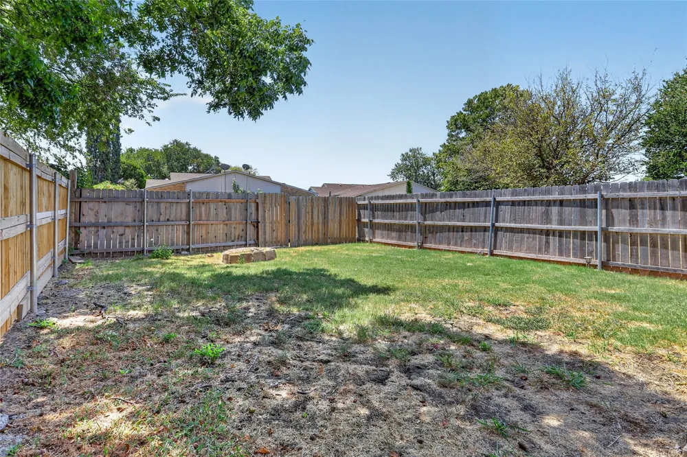 4625 Chapman Street The Colony, TX 75056