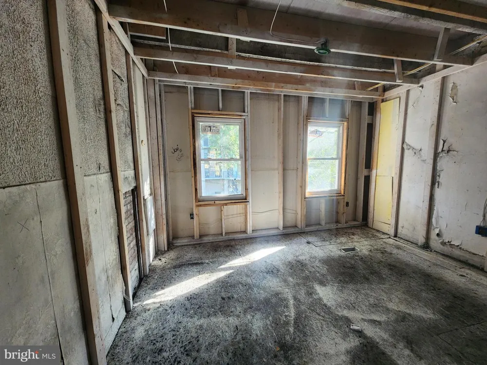5207 SAINT CHARLES AVENUE Baltimore, MD 21215