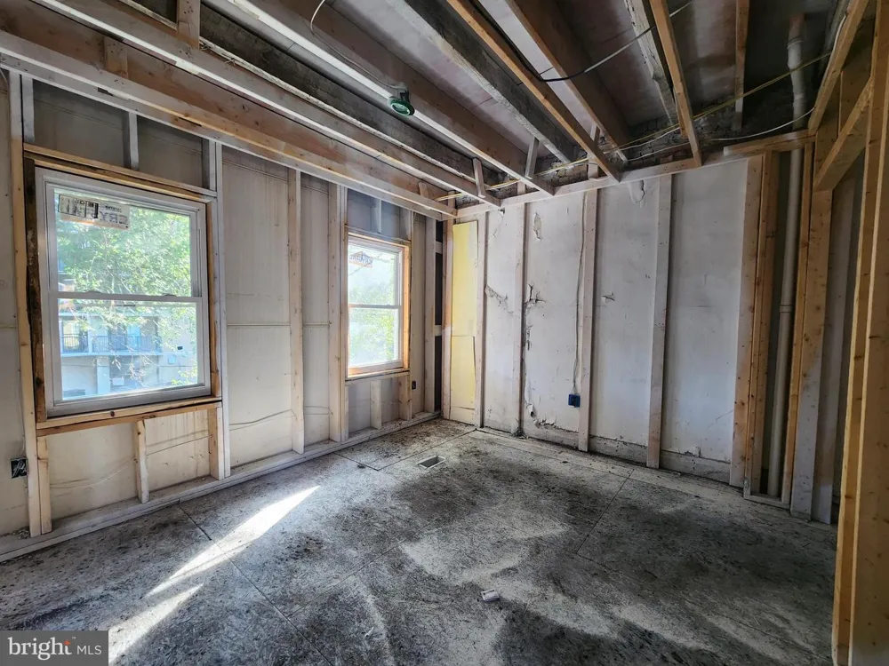 5207 SAINT CHARLES AVENUE Baltimore, MD 21215