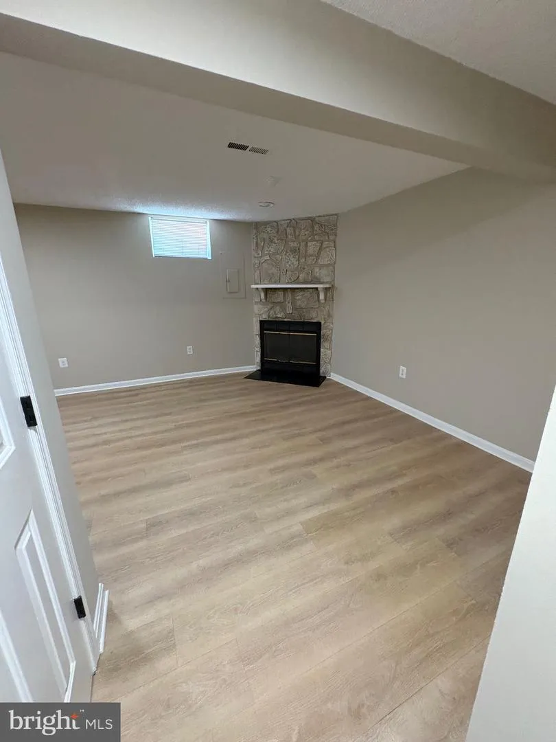 3618 MCDOWELL COURT Dumfries, VA 22026