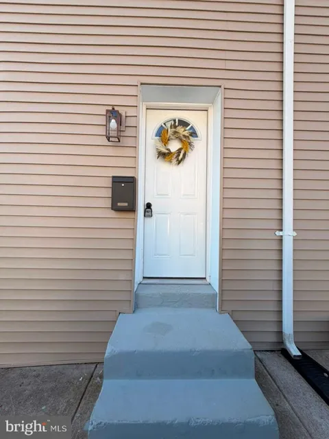 603 DAUPHIN STREET