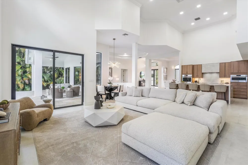 15463 Tall Oak Avenue Delray Beach, FL 33446