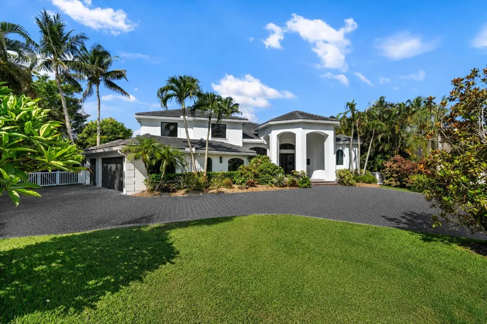15463 Tall Oak Avenue Delray Beach, FL 33446