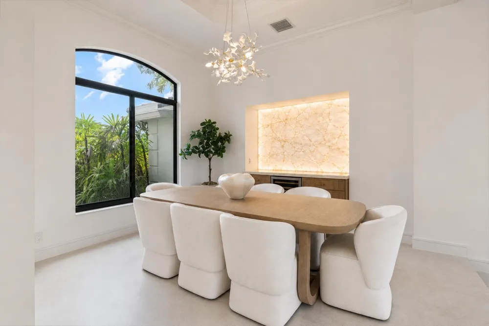 15463 Tall Oak Avenue Delray Beach, FL 33446
