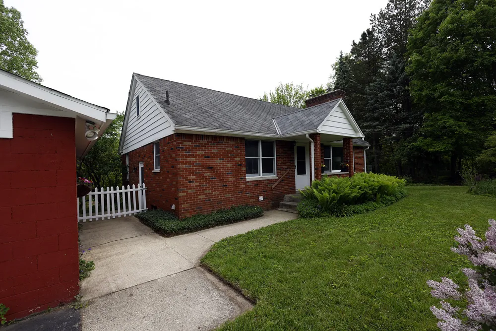 5801 Territorial Road Dexter, MI 48130