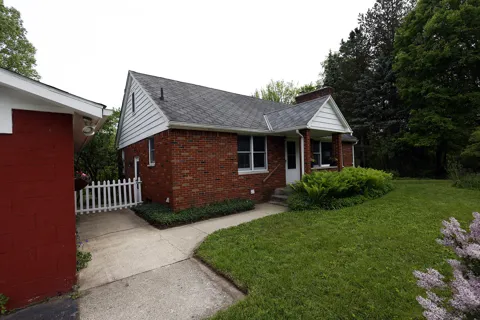 5801 Territorial Road