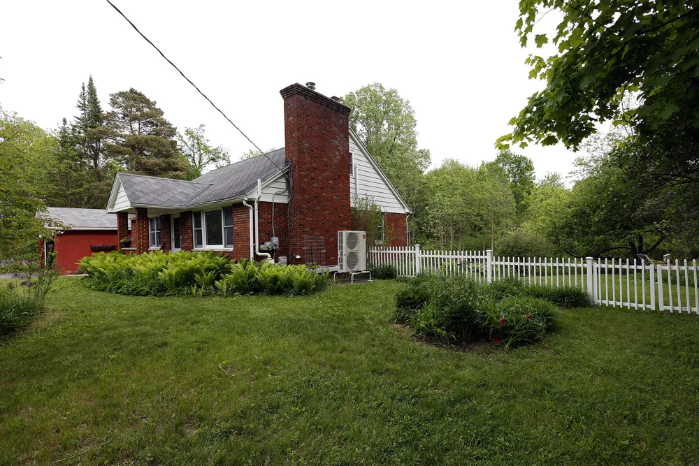 5801 Territorial Road Dexter, MI 48130