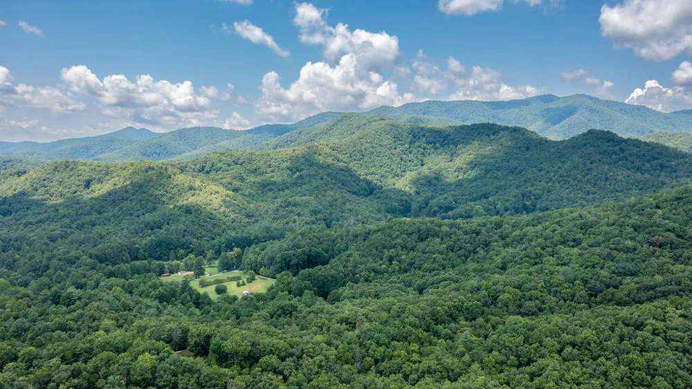 440 Marble Mountain Road Marble, NC 28905