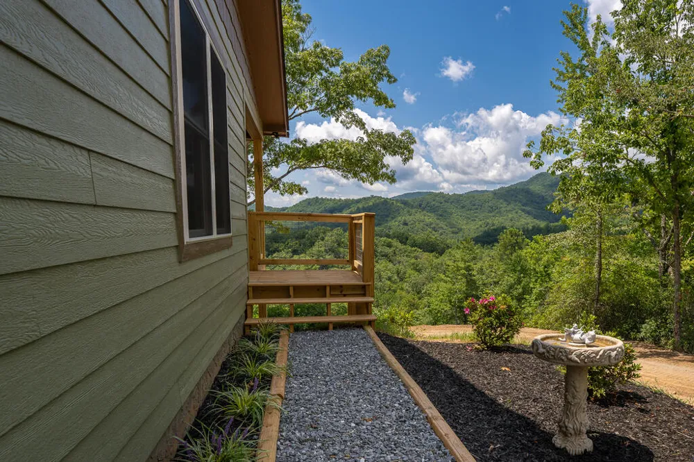 440 Marble Mountain Road Marble, NC 28905