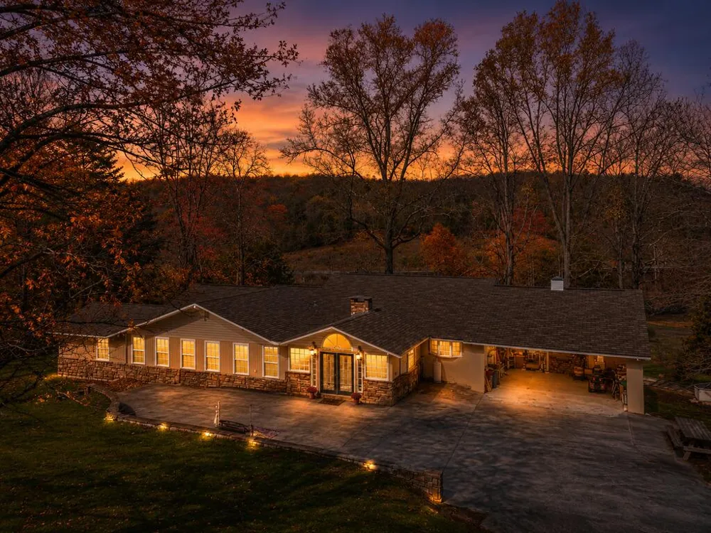 4868 Hwy 325 Blairsville, GA 30512