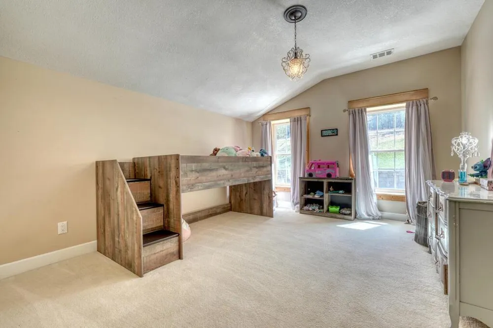 4868 Hwy 325 Blairsville, GA 30512