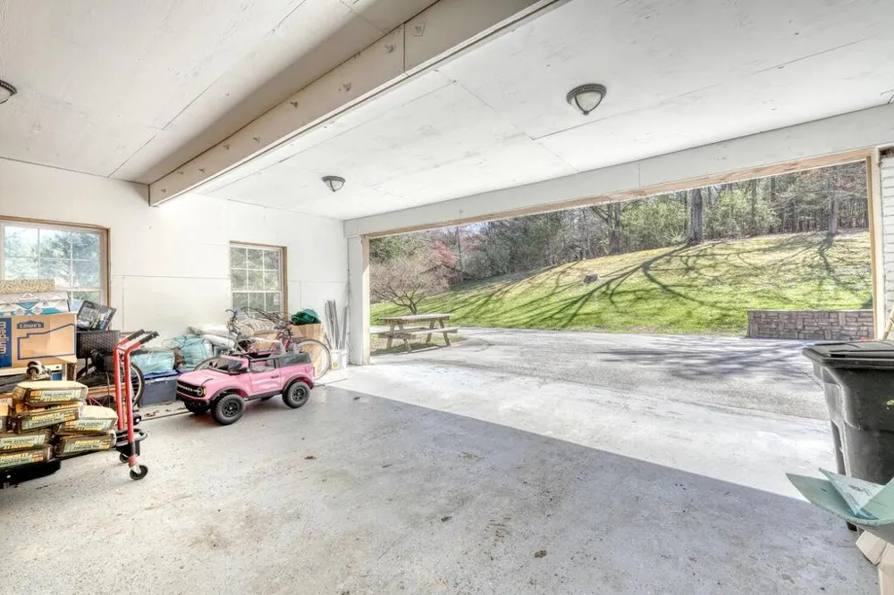 4868 Hwy 325 Blairsville, GA 30512