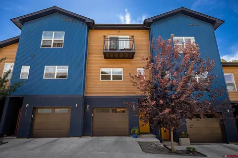 220 Metz Lane #804