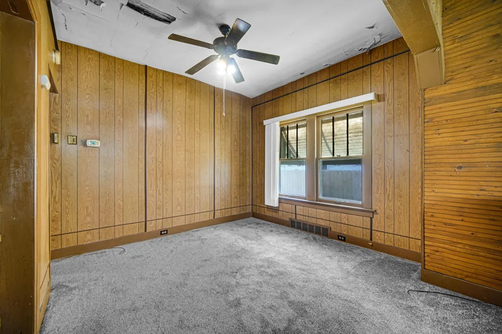 6319 Blaine Avenue Hammond, IN 46324