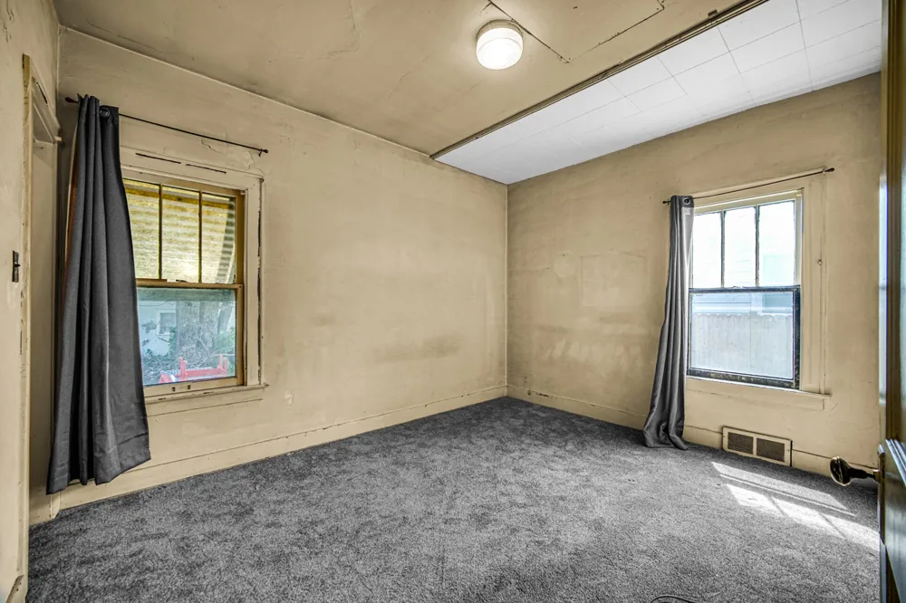 6319 Blaine Avenue Hammond, IN 46324