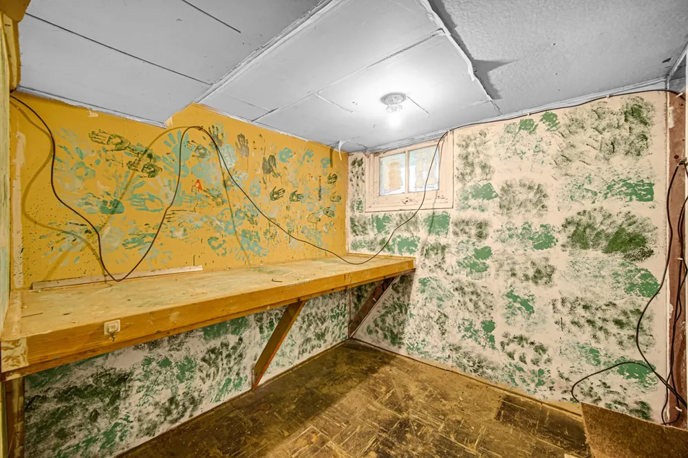 6319 Blaine Avenue Hammond, IN 46324