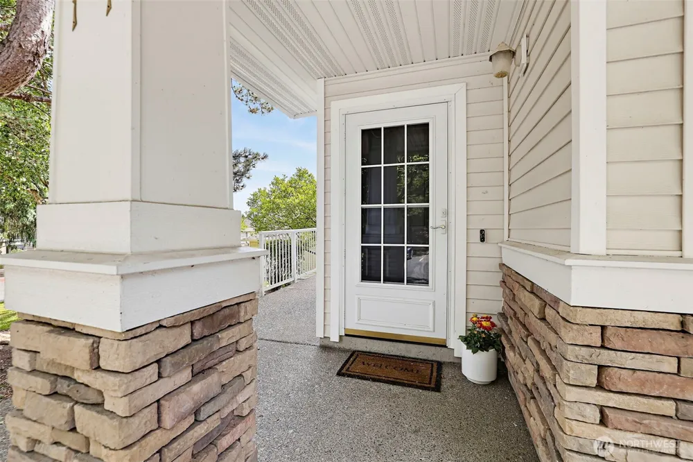 22122 41st Avenue S #301 Kent, WA 98032