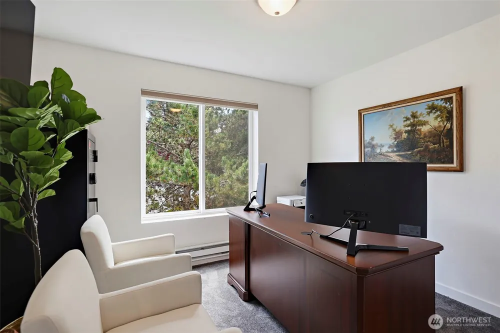 22122 41st Avenue S #301 Kent, WA 98032