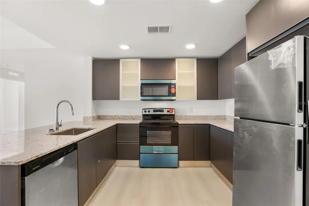 5563 MILLENIA PARK BOULEVARD #225 Orlando, FL 32839