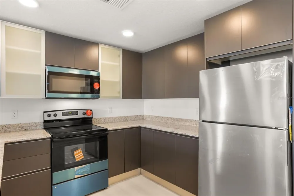 5563 MILLENIA PARK BOULEVARD #225 Orlando, FL 32839