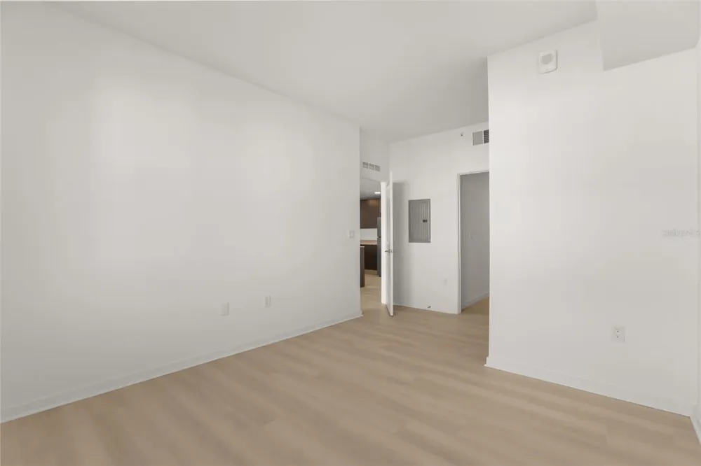 5563 MILLENIA PARK BOULEVARD #225 Orlando, FL 32839