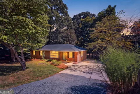 606 Forest Heights DR