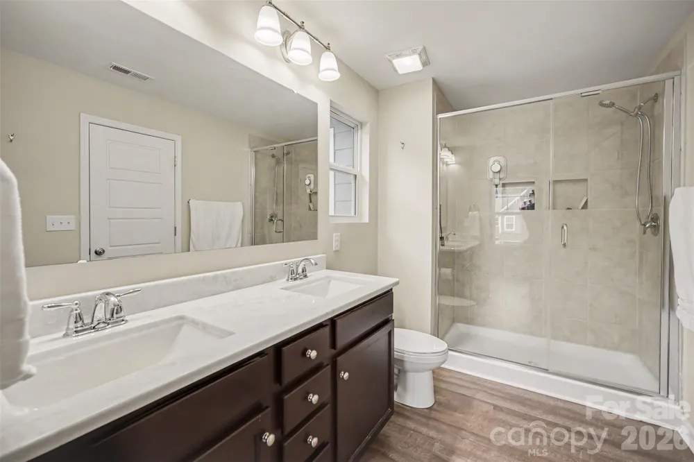 1138 Streamside Lane York, SC 29745