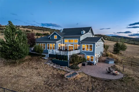 37625 Saddle Mountain Drive