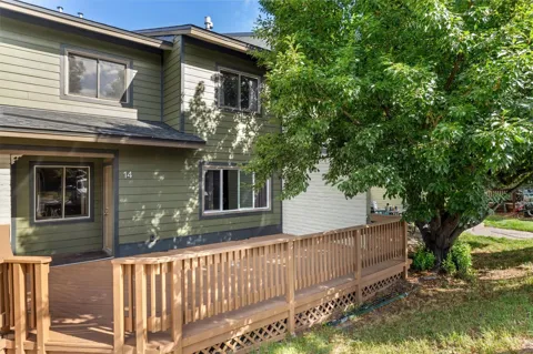 14 Balsam Court