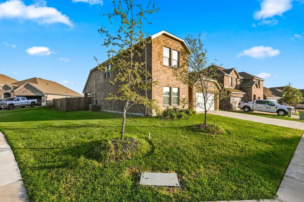 901 Loganberry Drive Princeton, TX 75407