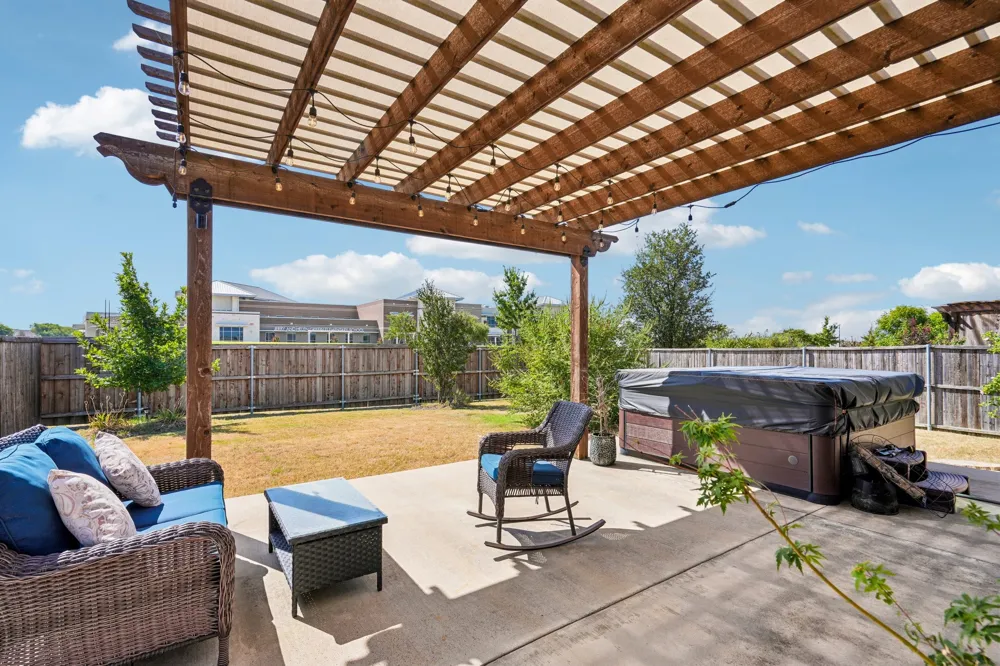 2007 Avondown Road Forney, TX 75126