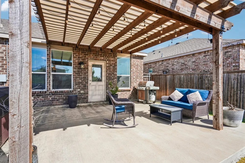 2007 Avondown Road Forney, TX 75126