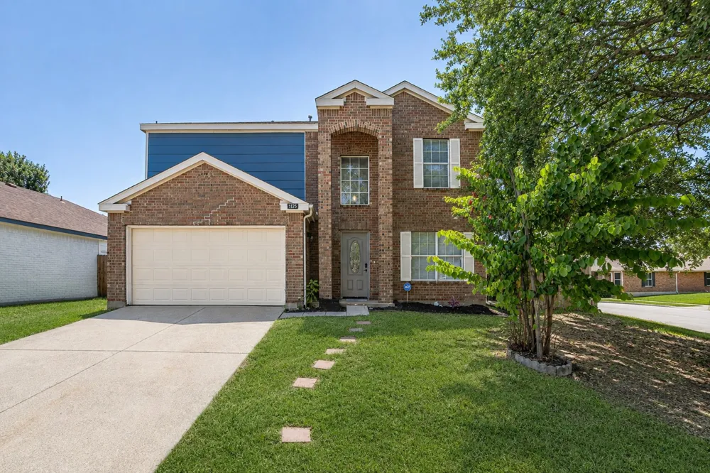 1125 Greenbend Drive Denton, TX 76210